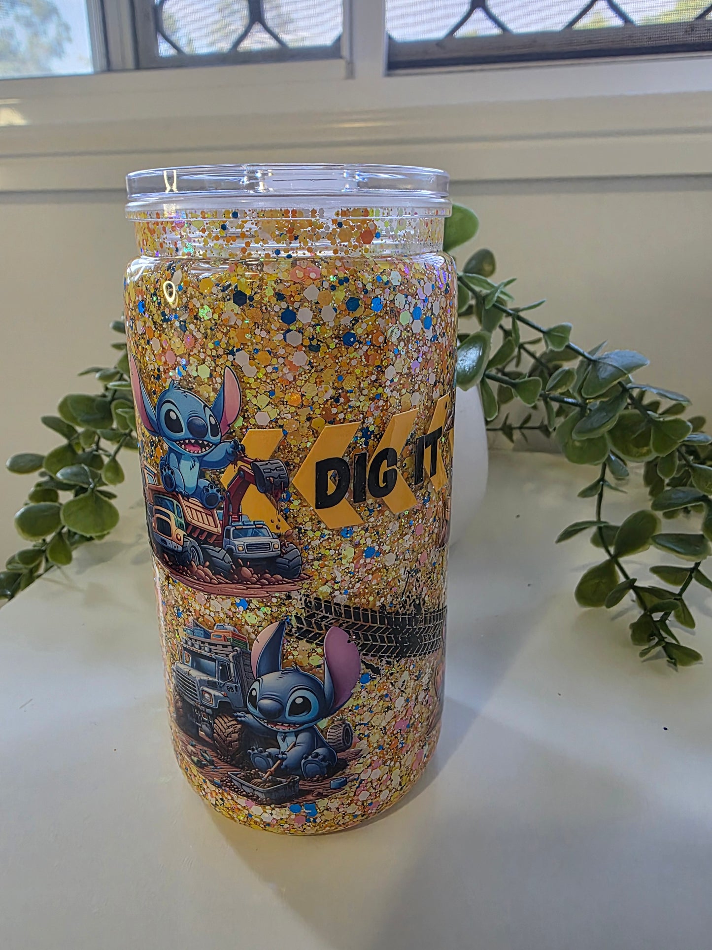 16oz Snowglobe Acrylic - Dig It